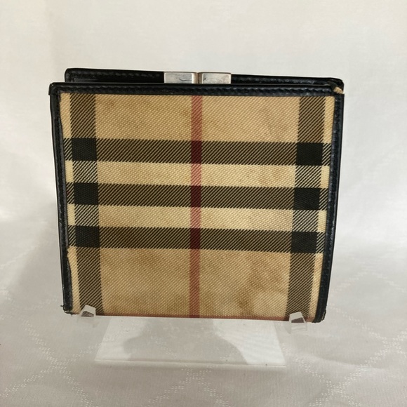 BURBERRY Vintage Nova Check Handbag and Wallet Set - Picture 10 of 16